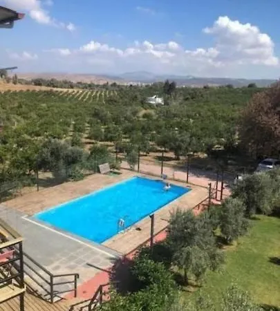 Daire Teos Antik Kent Izmir Havuzlu 6 Ve Mutfak *