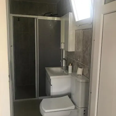 Daire Teos Antik Kent Izmir Havuzlu 6 Ve Mutfak Siğacık